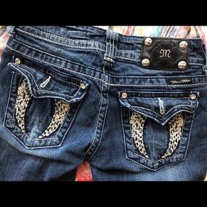 Miss Me Bermuda shorts